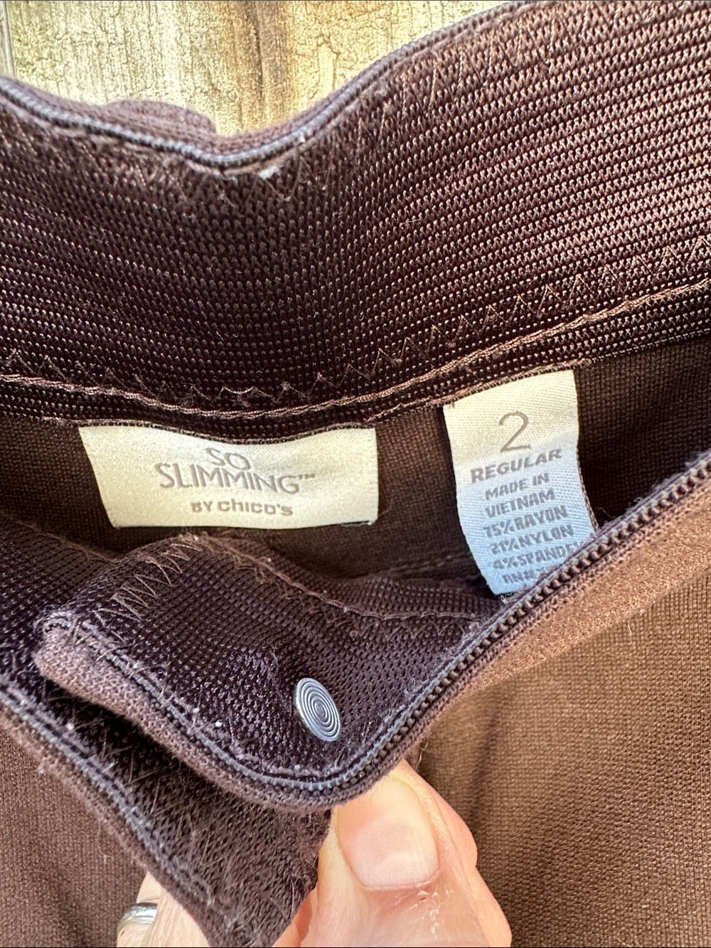 Chico’s Women’s Brown Stretch Pants - So Slimming - Picture 2 of 8